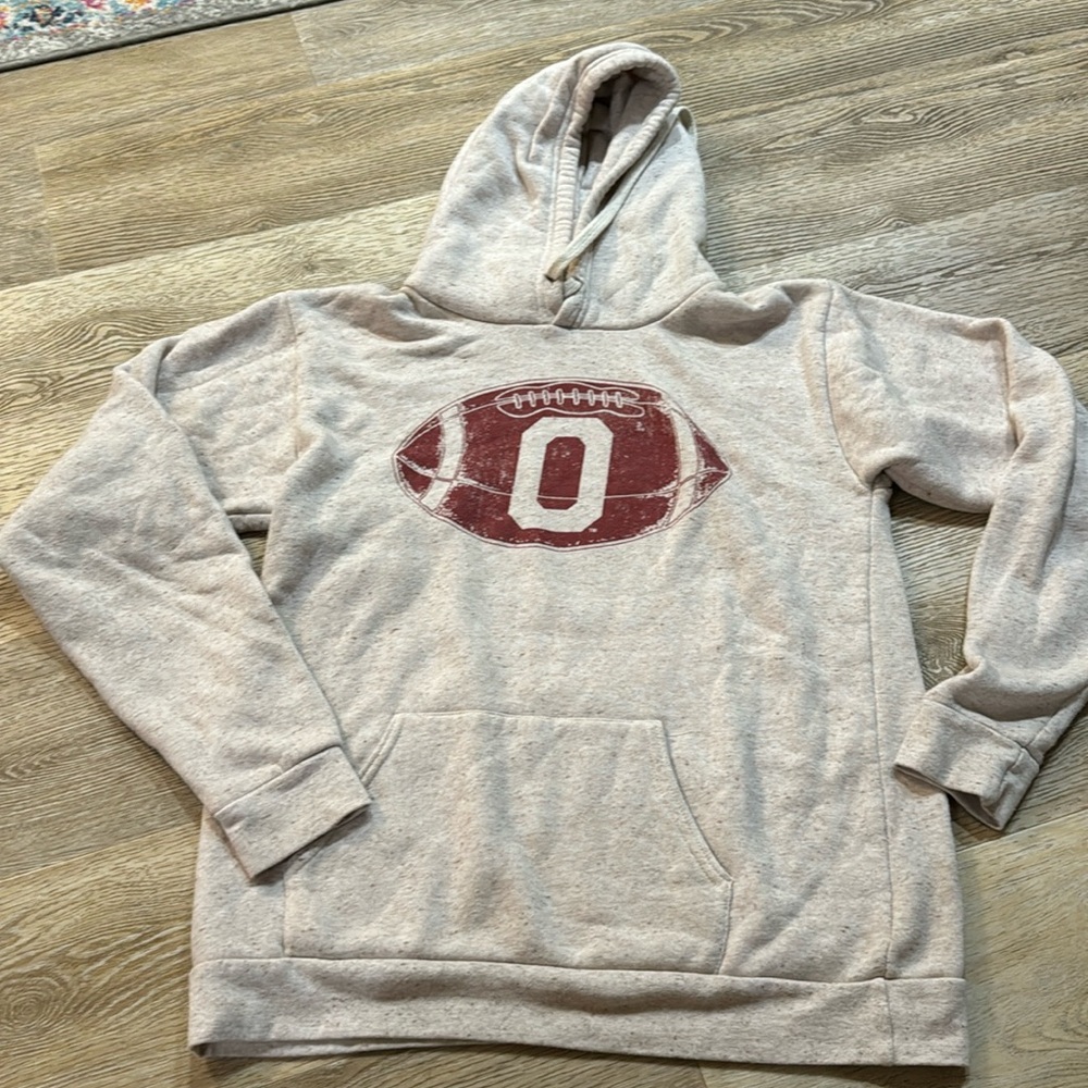 Women’s OU sweatshirt